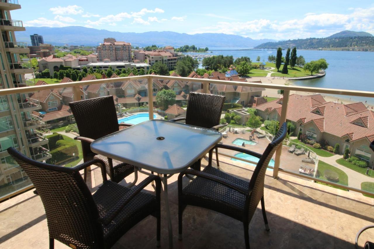 Sunset Waterfront Resort By Discover Kelowna Resort Accommodations Экстерьер фото