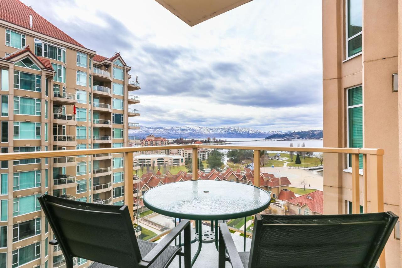 Sunset Waterfront Resort By Discover Kelowna Resort Accommodations Экстерьер фото