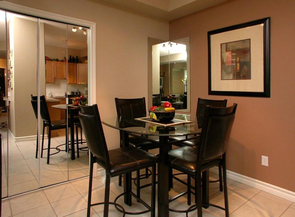 Sunset Waterfront Resort By Discover Kelowna Resort Accommodations Экстерьер фото